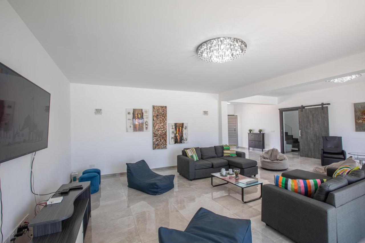 Villa Marylou Протарас Екстериор снимка